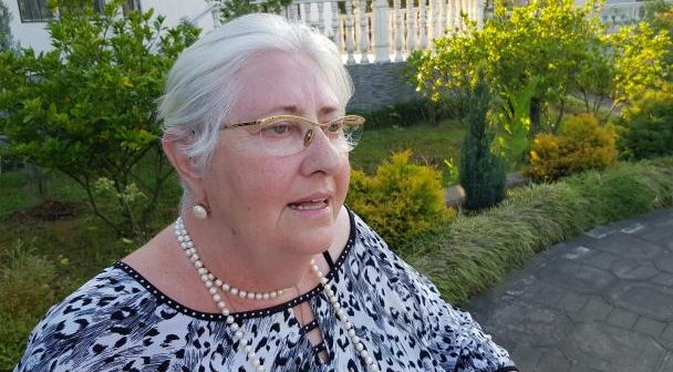 “ვხედავ ამ წუთას, როგორ დაეშვა უფალი დედამიწაზე”- ნახეთ ლელა კაკულიას მოულოდნელი წინასწარმეტყველება რომელმაც ყველა გააოგნა