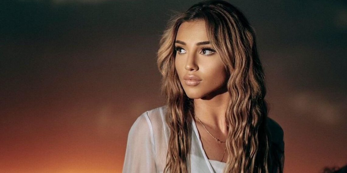 ნუცა ბუზალაძის შეყვარებული შეიხია ? – ნახეთ რა წარმოუდგენელ საჩუქრებს უკეთებენ ნუცას და რას ამბობს მომღერალი პირადზე