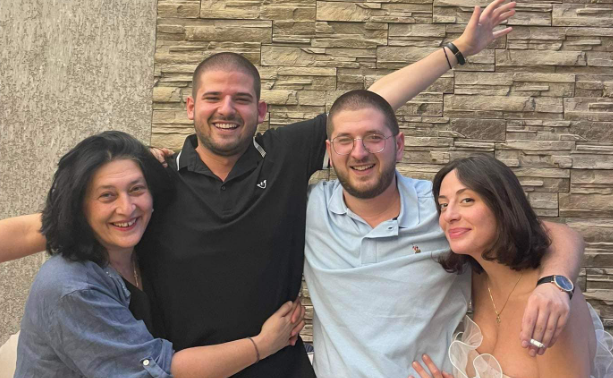 „ბიჭია, ბიჭიი!..” – ნატო გელაშვილი ბებია ხდება – ნახეთ რა სახელს არქმევენ მშობლები პატარას