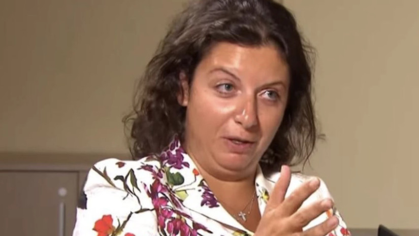 მარგარიტა სიმონიანი ისტერიკაშია და შეშინებულია – ნახეთ რა გააკეთა დუგინის შვილის მკვლელობის შემდეგ და როგორ გადაადგილდება ქუჩებში