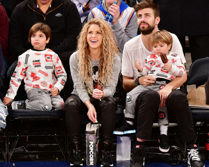 პიკემ შაკირას თანხა მოსთხოვა – ნახეთ თანხის გარდა რა მოითხოვა ფეხბურთელმა მომღერლისგან