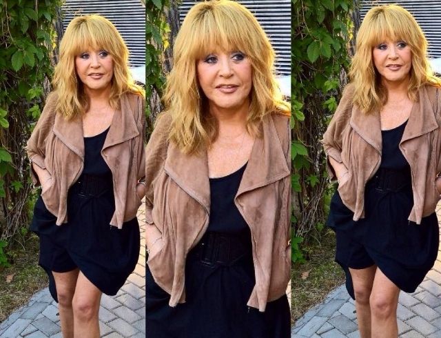 ალა პუგაჩოვამ მოსკოვთან ახლოს სასახლე გასაყიდად გამოიტანა