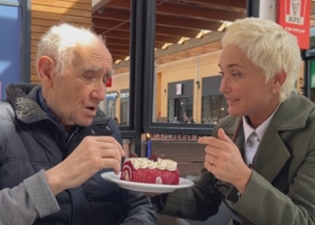 „ხუთ წუთში ერთხელ ვულოცავთ და ყველა ჯერზე უკვირს და უხარია” – ნანიკო ხაზარაძე მამას დაბადების დღეს ულოცავს და ემოციურ კადრებს გვიზიარებს