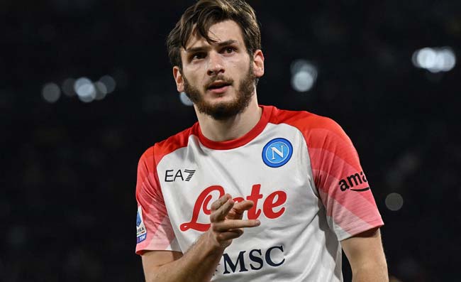 ხვიჩას დიდი მიღწევა – კვარაცხელია ბრწყინვალე პრიზს უახლოვდება