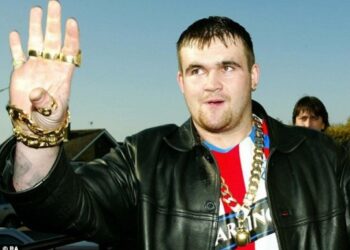 10 ყველაზე სულელი ადამიანი, რომელმაც ლატარიაში სოლიდური თანხა მოიგო და გაანიავა