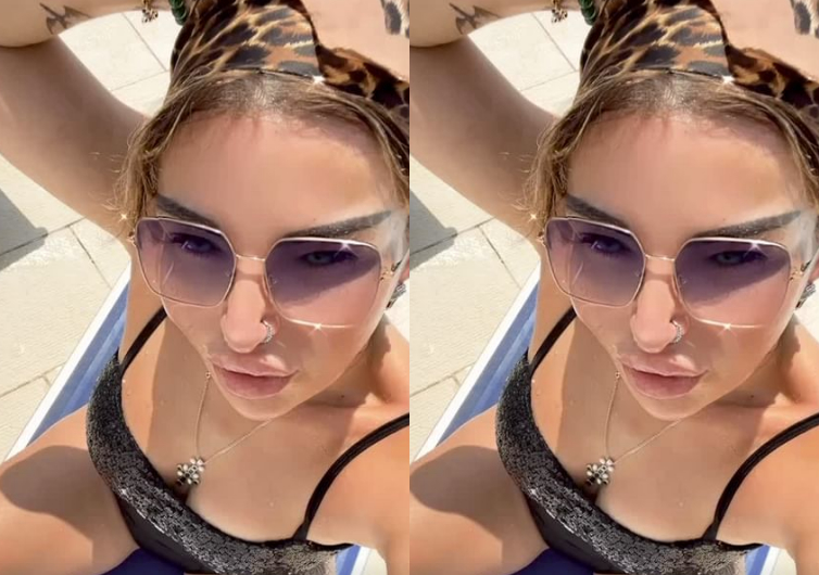 მაია ასათიანი აუზზე გადაღებულ ვიდეოს გვიზიარებს