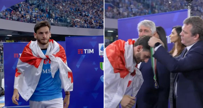 ხვიჩა კვარაცხელია კუთვნილი ოქროს მედლით დააჯილდოვეს – კადრები, რომელიც ისტორიას დარჩება