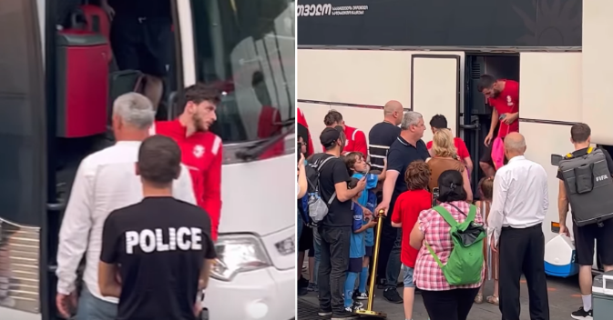 “ხვიჩამ ავტობუსთან შეკრებილ ბავშვებთან შეხვედრას თავი აარიდა”, – სოციალური ქსელის მომხარებელი კადრებს ავრცელებს