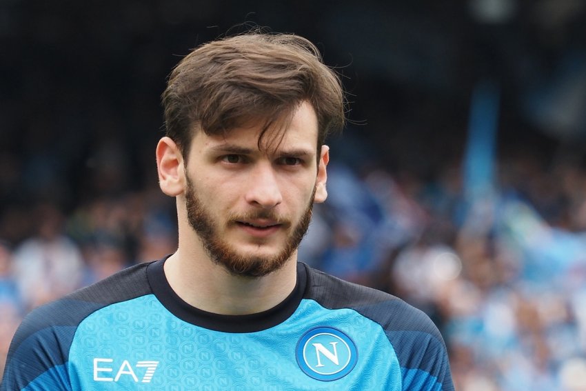 პრემიერლიგის გუნდი კვარას არ ეშვება – ხვიჩას შეძენა ინგლისურ გრანდს სურს