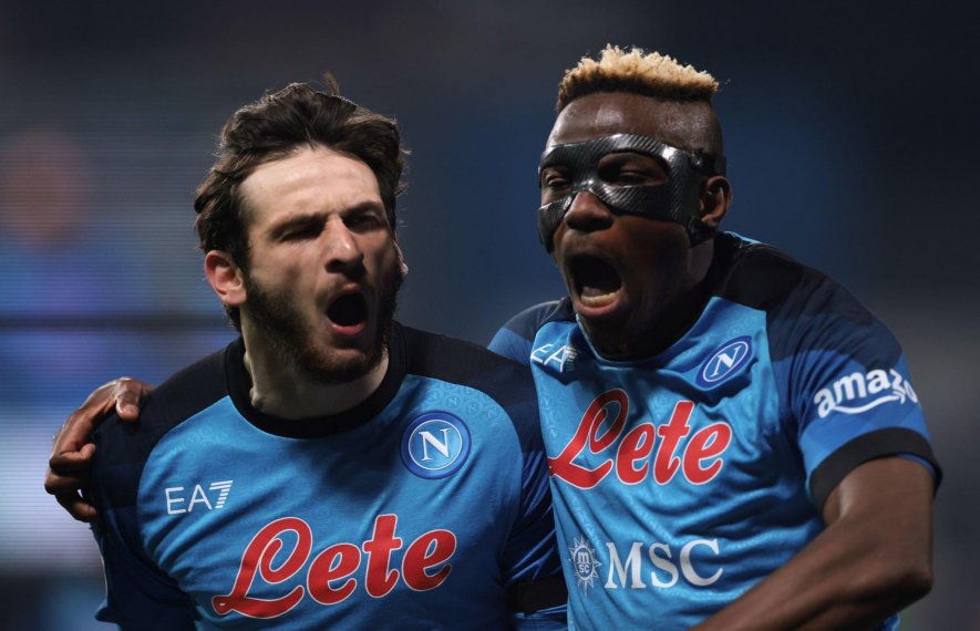 დიდი სხვაობა კვარასა და ოსიმენის ხელფასებს შორის – ნაპოლის ყოფილი მწვრთნელი შოკირებულია