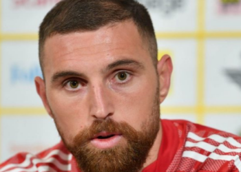 “შეურაცხყოფილი ვარ, ყველა ფეხბურთელი, ვინც დღეს ითამაშა, საქართველოს ნაკრების მაისურით თამაშს არ იმსახურებდა” – გურამ კაშია