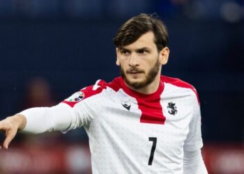 წაგებების და უგოლო სერიის მიუხედავად – ნახეთ რა კომპონენტში ლიდერობს და სჯობნის სხვა ქვეყნის ნაკრების ფეხბურთელებს ხვიჩა კვარაცხელია