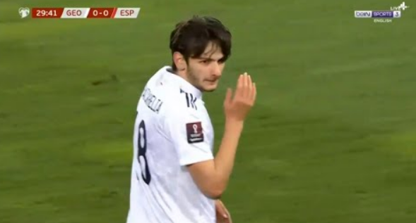 დღე, როდესაც კვარამ ესპანეთის ნაკრების წინააღმდეგ სტადიონზე შოუ დადგა – ვიდეო