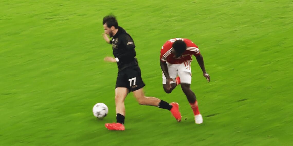 ვინ თქვა რომ კვარა მხოლოდ 1 სეზონის მოთამაშეა ? ნახეთ რა ვიდეო მიუძღვნეს უცხოელებმა ხვიჩას