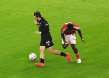 ვინ თქვა რომ კვარა მხოლოდ 1 სეზონის მოთამაშეა ? ნახეთ რა ვიდეო მიუძღვნეს უცხოელებმა ხვიჩას
