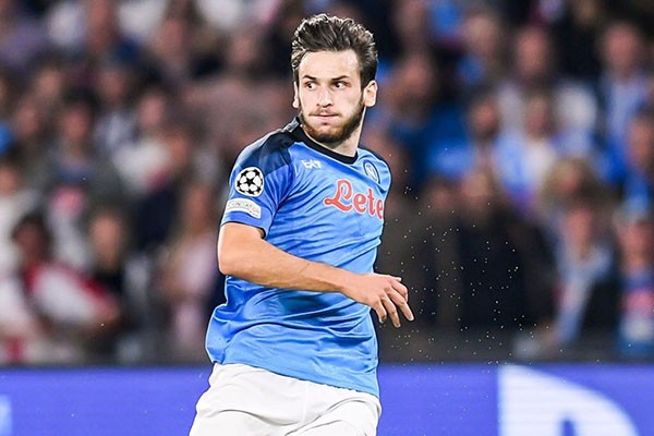 კვარაცხელიამ ბრაგასთან შეუცვლელად ითამაშა – რა შეფასება დაიმსახურა 10-ქულიანი სისტემით ქართველმა ჩემპიონთა ლიგის შეხვედრაში