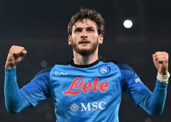 როგორ ემზადება კვარაცხელია მოედანზე დაბრუნებისთვის – ფოტო ვარჯიშიდან