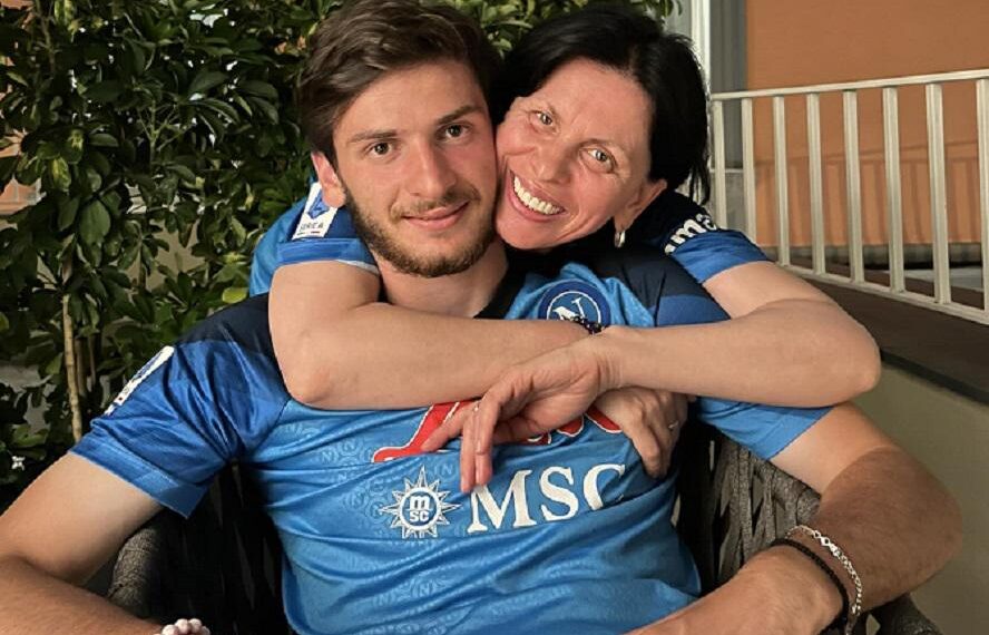 ხვიჩა კვარაცხელიას ძმა, თორნიკე იუბილარია – როგორ აღნიშნეს დაბადების დღე ოჯახში