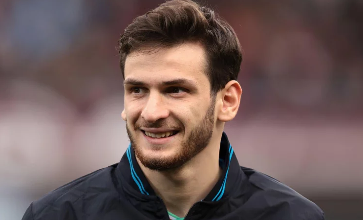 “კვარაცხელია ნაპოლის დატოვებს, ერთადერთი რაც გუნდის ბოსმა უნდა გააკეთოს ესაა..” – რას წერს იტალიური გამოცემა