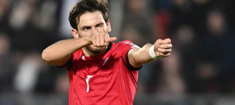 “ამიტომ უნდა ეშინოდეთ ბერძნებს” – რას წერს იტალიური გამოცემა კვარაცხელიას შესახებ