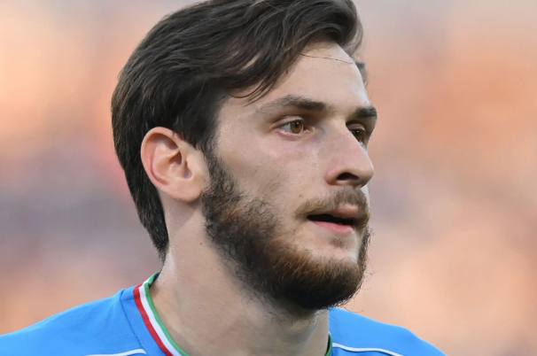 კვარაცხელიას მორიგი აღიარება – რა სასიხარულო ინფორმაცია გახდა ცნობილი ქართველი ვარსკვლავის შესახებ