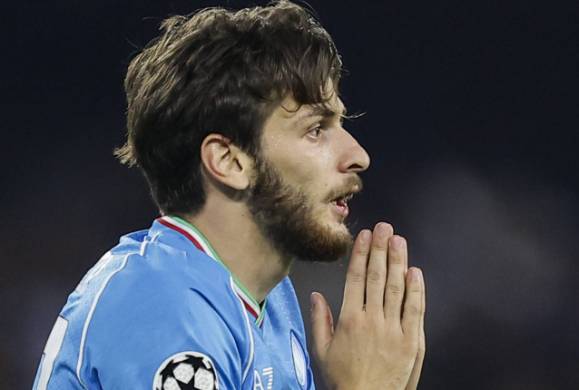 რა კომპონენტებში ლიდერობს ხვიჩა კვარაცხელია იტალიის ჩემპიონატს – სრული სია