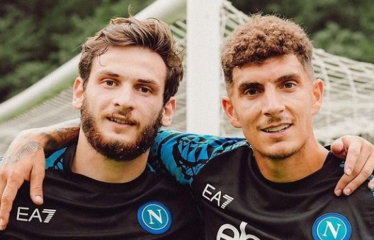 ერთმანეთს ლამის ხელით შეეხნენ – ნაპოლის ფეხბურთელების დაპირისპირება გასახდელში