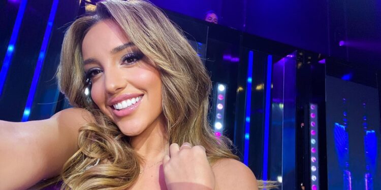 ნუცა ბუზალაძე შეყვარებულია – ვინ არის მომღერალის რჩეული