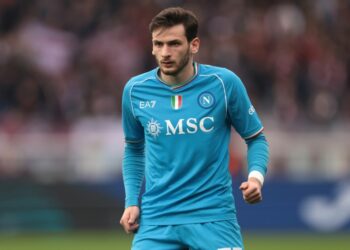 ვერ წარმოიდგენთ რომელ კლუბს სურს კვარაცხელიას ყიდვა – სასიამოვნო ინფორმაცია ხვიჩას მომავალთან დაკავშირებით