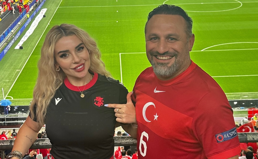 “თურქი ვარ და ბოდიშს ვუხდი ქართველებს, რომ სტადიონზე ასეთი რაღაც მოხდა, ძალიან არ მომეწონა” – რას ჰყვება მამაკაცი, რომელსაც ქართველი ცოლი ჰყავს