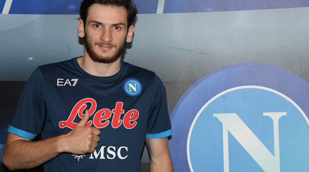 როგორ ულოცავს ხვიჩა კვარაცხელიას ნაპოლი შვილის დაბადებას