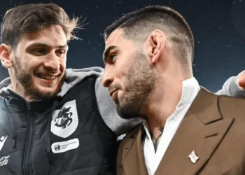 როგორ გამოეხმაურა ხვიჩა კვარაცხელია ილია თოფურიას საოცარ გამარჯვებას – რა ვიდეოს აქვეყნებს კვარა