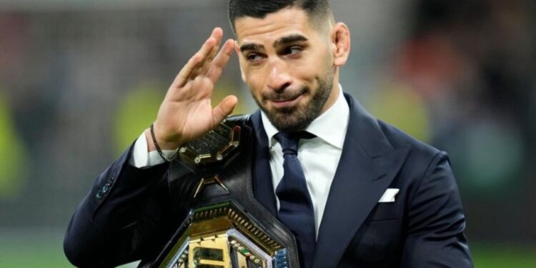 “მე გავხდი მძიმე და მიუღებელი ზეწოლის მსხვერპლი, მათ შორის, ოჯახში ძალადობის შესახებ ცრუ ბრალდებების გავრცელების მუქარით, თუ ფინანსური მოთხოვნები არ დაკმაყოფილდებოდა” – ილია თოფურია განცხადებას ავრცელებს