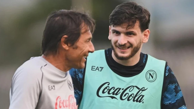 “კვარას ერთ-ერთი საუკეთესო ტაიმი ჰქონდა, თუმცა ამიტომ შევცვალე” – კონტე ასახელებს მიზეზს, თუ რატომ შეცვალა კვარაცხელია რომასთან