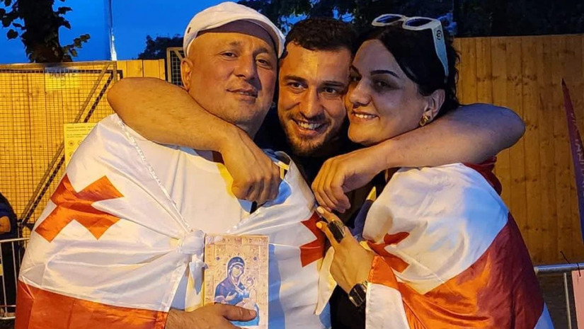 ლაშა ბექაურის დედა ქვეყანაში მიმდინარე მოვლენებს ეხმაურება – ნახეთ რას წერს ვიკა წიკლაური