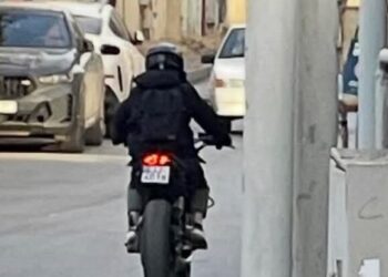 “შენ ხარ ადამიანი!!! შენ ხარ კარგი მშობლების აღზრდილი, შეგნებული პიროვნება… ჩვილ ბავშვს ვასეირნებდი და რომ დამინახა ძრავი ჩააქრო და ისე გამიარა რომ არ შეეშინებინა..” – რა პოსტი ვრცელდება სოციალურ ქსელში ?