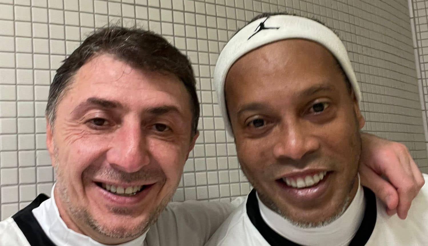 “პირველად ვსტუმრობ ამ ლამაზ ქვეყანას და…” – რას წერს რონალდიონიო სოციალურ ქსელში საქართველოს შესახებ ?