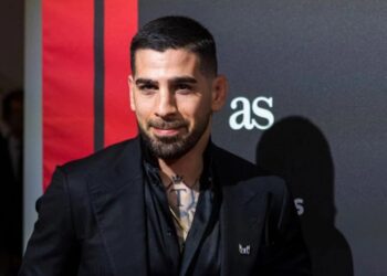 რა თანხას გამოიმუშავებს ილია თოფურია საჩემპიონო ქამრის მოპოვების შემთხვევაში