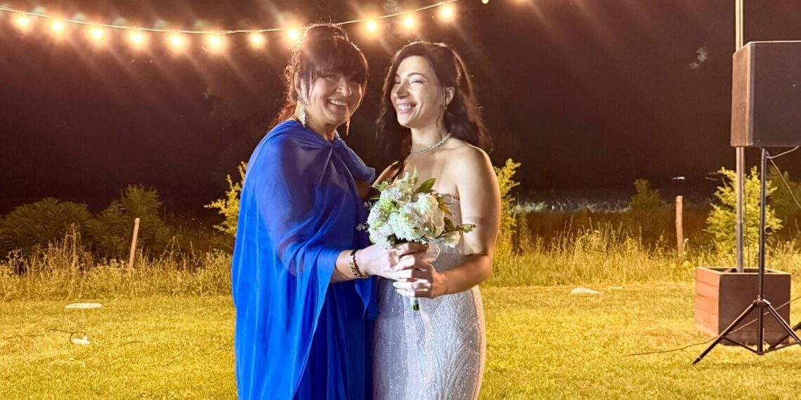 “მოკლედ ასეთი ამბავია, მარიამის ნასროლი თაიგული დედაჩემმა დაიჭირა” – რა კადრები ვრცელდება მარიამ შარმანაშვილისა და კარლო პონტის ქორწილიდან ?