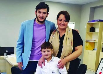 “ხვიჩას ღმერთი უყვარს და ღმერთსაც უყვარს ეს ბიჭი“