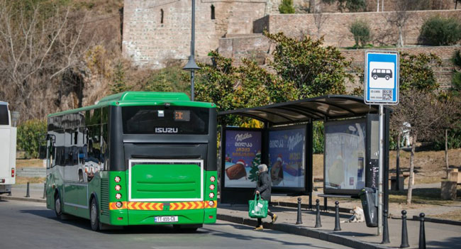 15 სექტემბრამდე საზოგადოებრივი ტრანსპორტით მგზავრობის განსხვავებული წესი იმოქმედებს – დეტალები