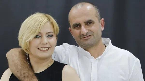 „მანქანა რამდენჯერმე ამოტრიალდა და სატვირთო შეეჯახაო…“ – ქმარი ადგილზე დაიღუპა, ცოლი ამ დილით საავადმყოფოში, შვილებიდან ერთის მდგომარეობა მძიმეა