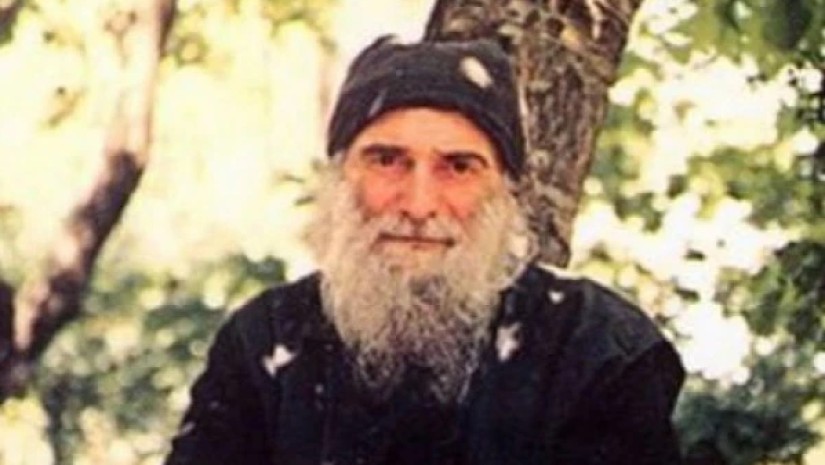 ეს ბევრმა არ იცის: თუ ლოცვას სწრაფად კითხულობ – მამა გაბრიელის ეს რჩევა გაითვალისწინე