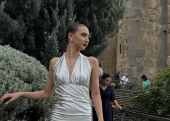 ცნობილია, ავარიისას დაღუპული 20 წლის გოგოს ვინაობა – “3 დღე იბრძოლა, ემიგრაციიდან ჩამოსულ დედას რომ ცოცხალი დახვედროდა… ნახა და 3 წუთში დაიღუპა” – უმძიმესი ტრაგედიის დეტალები