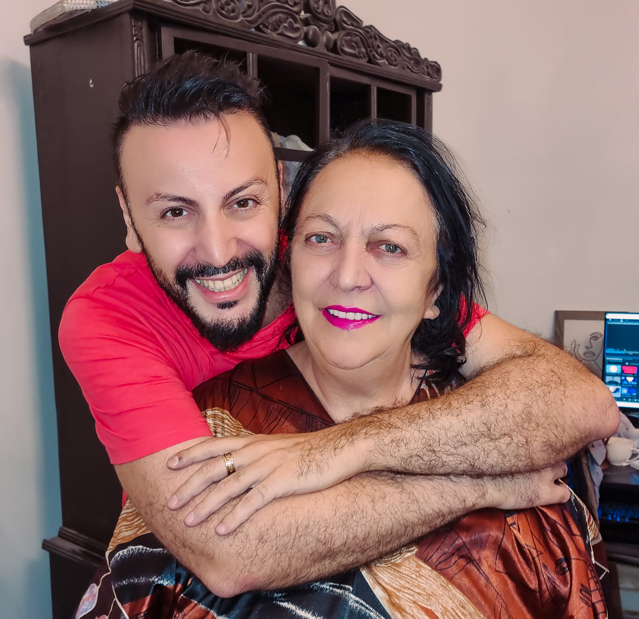 ცნობილია რა გახდა ანრი ჯოხაძის დედის გარდაცვალების მიზეზი