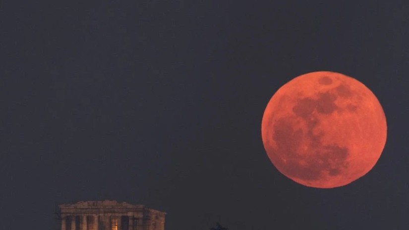 მარტივი რიტუალი, რომელიც სავსემთვარეობისას უნდა შეასრულოთ – ასტროლოგის რჩევა