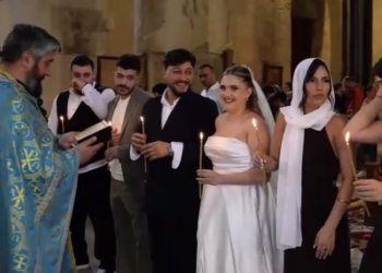 “არ მბეზრდება ყურება…” – ჯვრისწერის ვიდეო ქუთაისიდან, რომელიც სოციალურ ქსელში ვირუსულად ვრცელდება