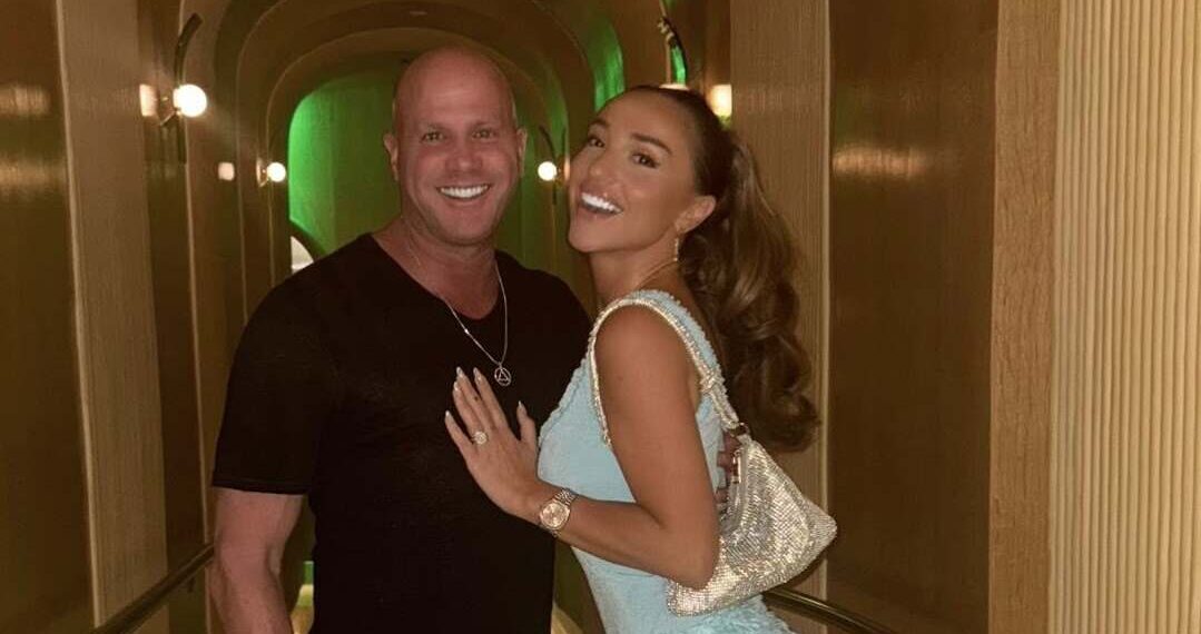 “ცხოვრება ხანმოკლეა” – რას წერს ნუცა ბუზალაძის მეუღლე