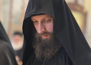 “ყვე­ლა­ზე სიმ­ბო­ლუ­რი კი ის აღ­მოჩ­ნდა, რომ…” – ილია მეორის ძმის შვილიშვილი უწმინდესის გარდაცვალებამდე ორი დღით ადრე აღიკვეცა