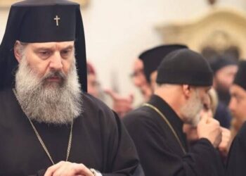 “მეუფე შიო ჩემი კლასელი და ნათლიაა… ის ძალიან თბილი ადამიანი იყო და არის. ნამდვილი არისტოკრატია – ზრდილი, ჭკვიანი, განათლებული…ძალიან წარმოსადეგი იყო – მაღალი, ახოვანი, ქერა თმები და ცისფერი თვალებით. ასაკში კი გამუქდა და გაჭაღარავდა. 22 წლის იყო სასულიერო ცხოვრება რომ დაიწყო. გოგონებიც მოსწონდა და გოგონებსაც მოსწონდათ, მაგრამ…” – რას იხსენებს მეუფე შიოს შესახებ მისი კლასელი ?